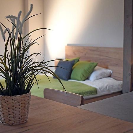 Vatus Apartmanhaz Vác Eksteriør billede