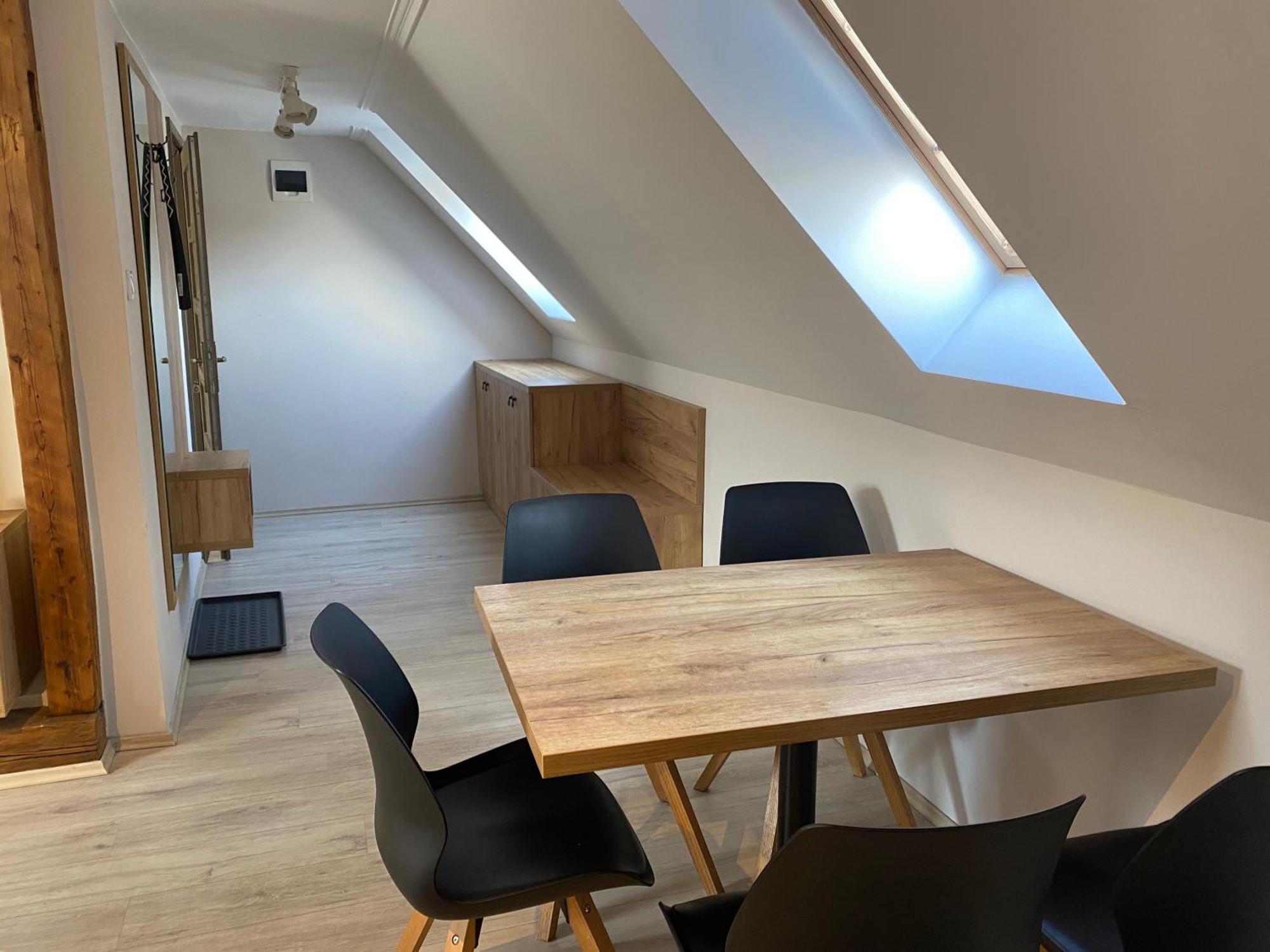 Vatus Apartmanhaz Vác Eksteriør billede