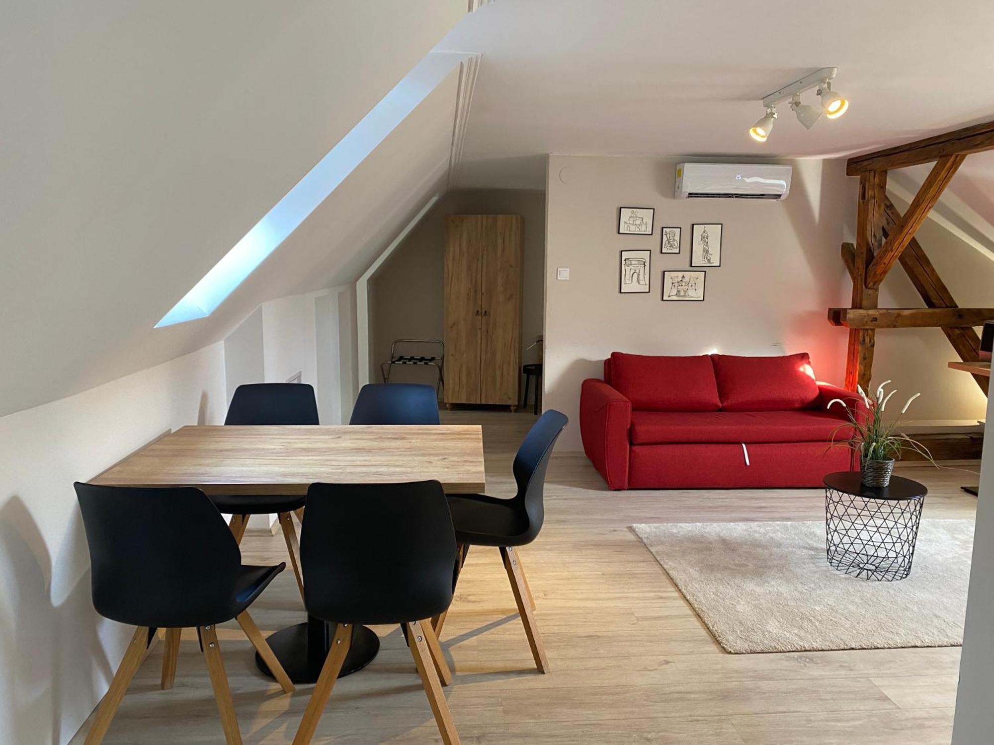 Vatus Apartmanhaz Vác Eksteriør billede