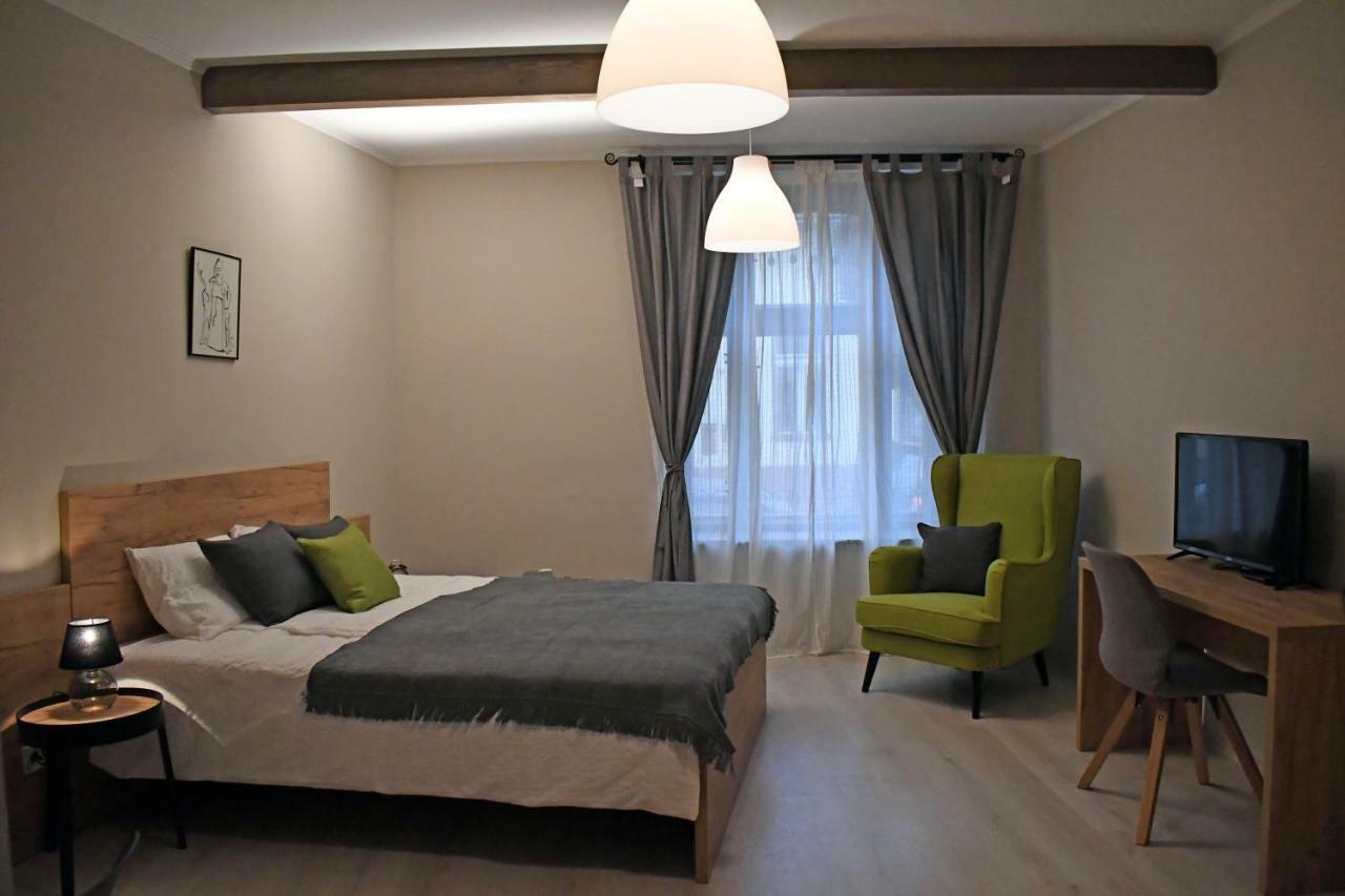 Vatus Apartmanhaz Vác Eksteriør billede